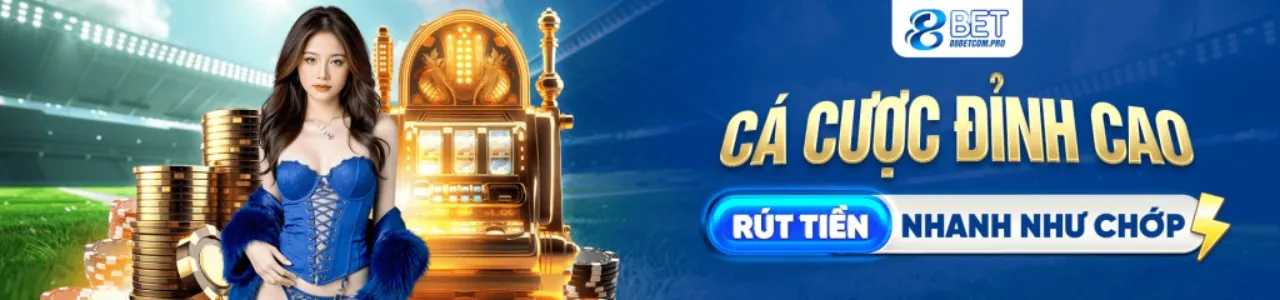 Người chơi ăn mừng chiến thắng Slots tại axx88 login